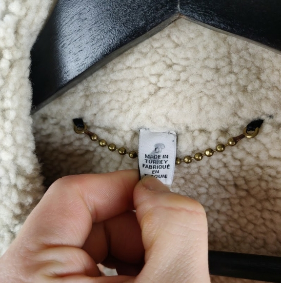 💜 NWoT COACH 💜 authentic leather shearling vest - Picture 2 of 8